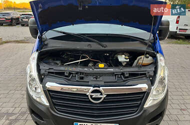 Грузовой фургон Renault Master 2018 в  фото 37 Грузовой фургон Renault Master 2018 в