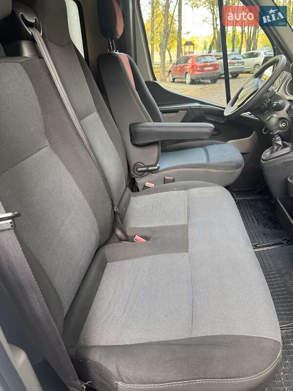 Грузовой фургон Renault Master 2013 в Ровно фото 8 Грузовой фургон Renault Master 2013 в Ровно