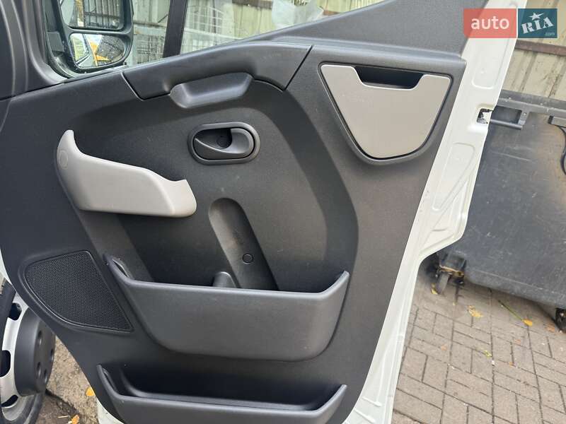 Грузовой фургон Renault Master 2013 в Ровно фото 12 Грузовой фургон Renault Master 2013 в Ровно