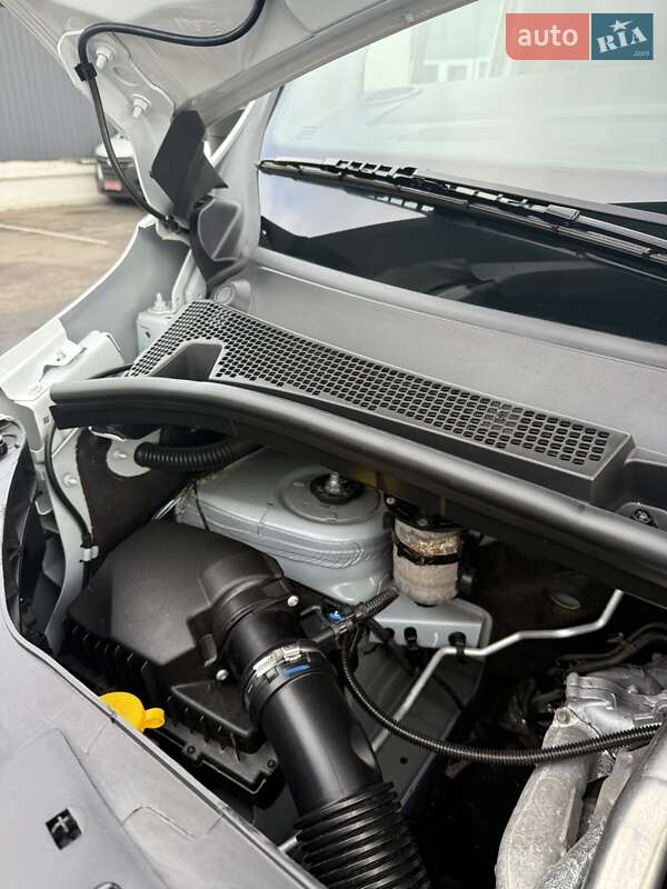 Мікроавтобус вантажний (до 3,5т) Renault Master 2022 в Луцьку