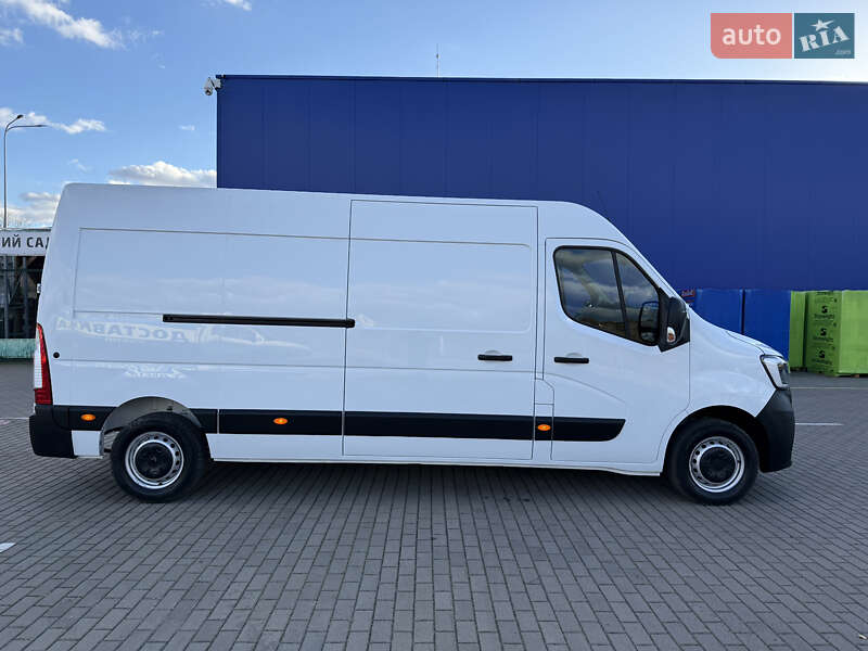 Грузовой фургон Renault Master 2023 в Дубно