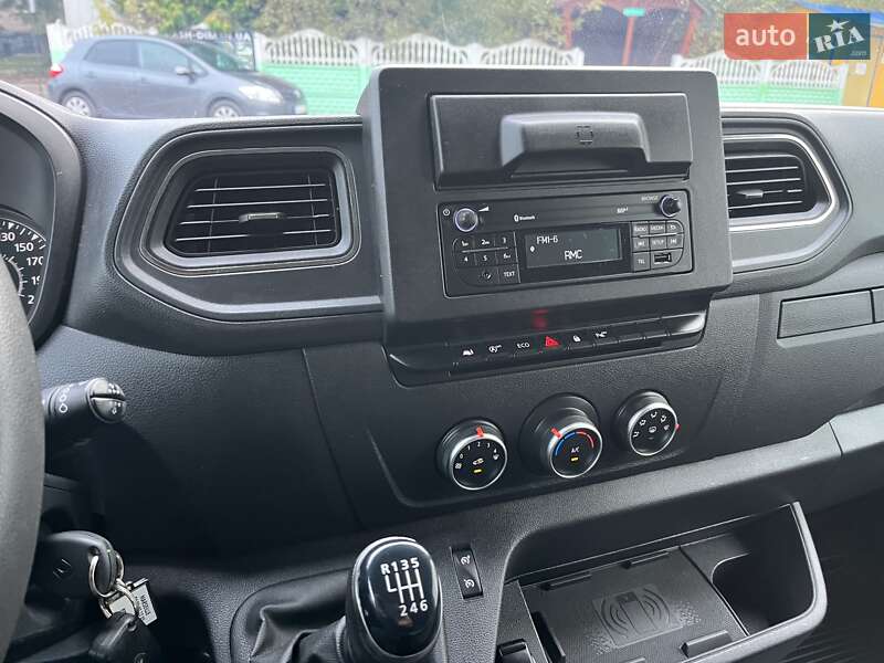 Грузовой фургон Renault Master 2020 в Дубно
