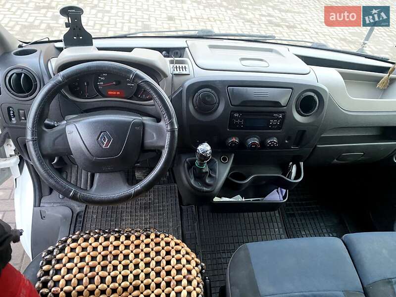 Тентований Renault Master 2016 в Любомлі