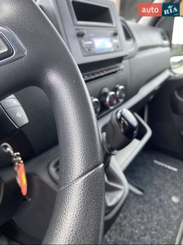 Грузовой фургон Renault Master 2020 в Мерефа