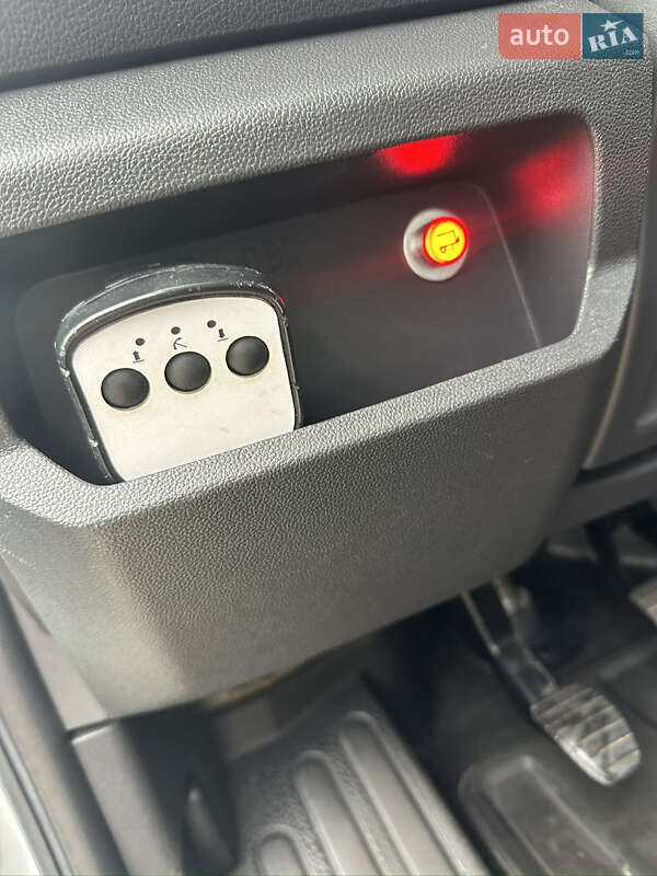 Вантажний фургон Renault Master 2021 в Львові фото 27 Вантажний фургон Renault Master 2021 в Львові