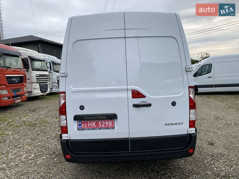 Грузовой фургон Renault Master 2021 в Хусте
