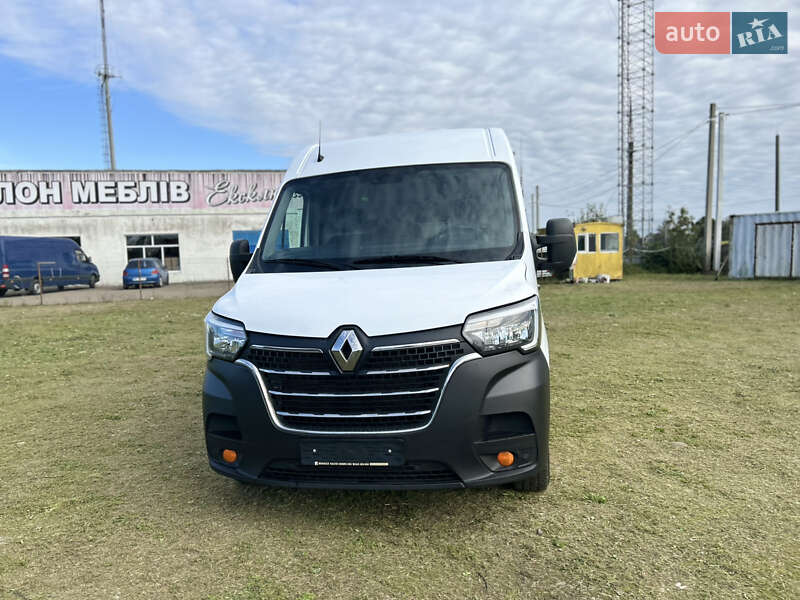 Грузовой фургон Renault Master 2023 в Стрые