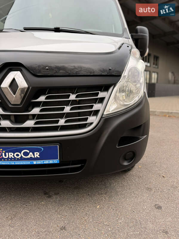 Микроавтобус Renault Master 2015 в Киеве