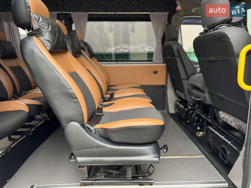 Микроавтобус Renault Master 2015 в Киеве