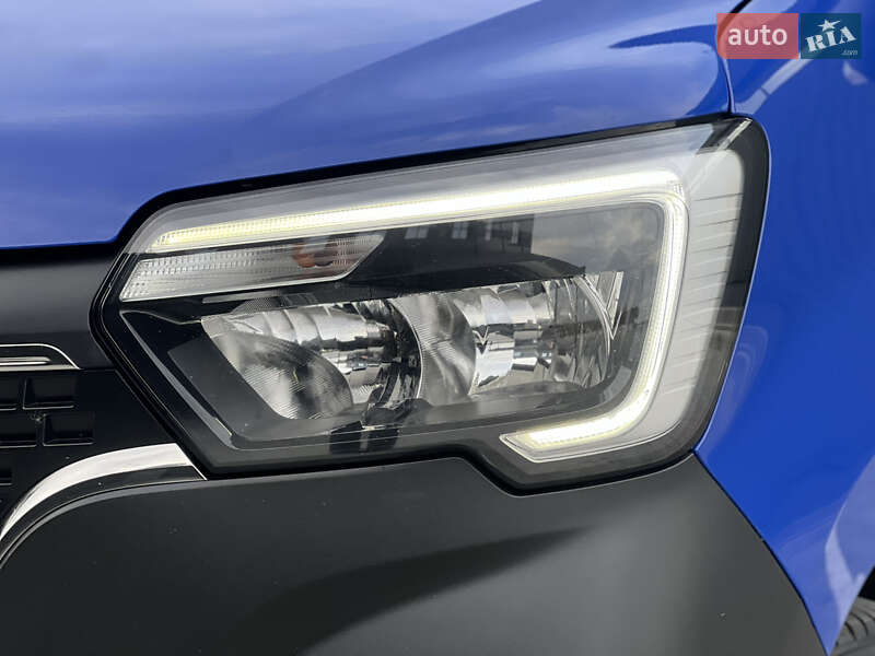 Вантажний фургон Renault Master 2020 в Дубні