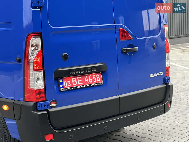 Вантажний фургон Renault Master 2020 в Дубні