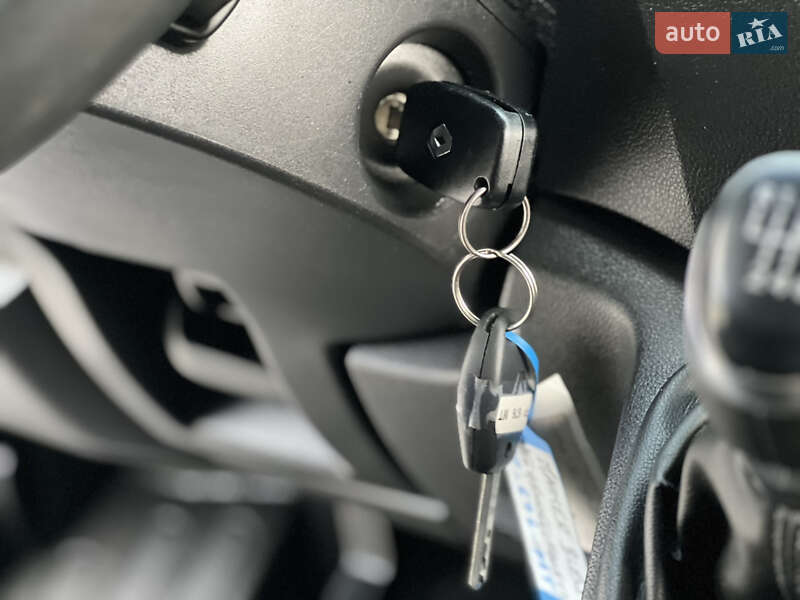 Вантажний фургон Renault Master 2020 в Дубні