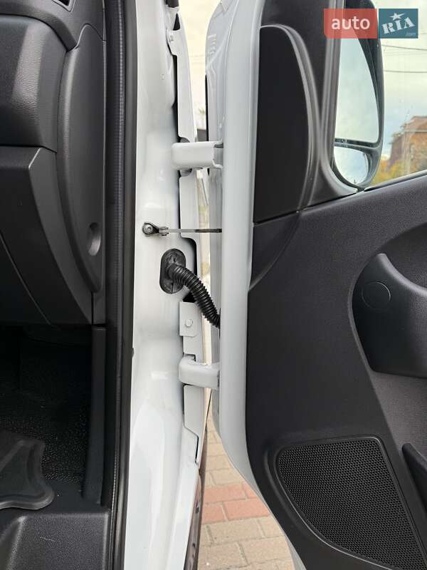 Грузовой фургон Renault Master 2021 в Киеве