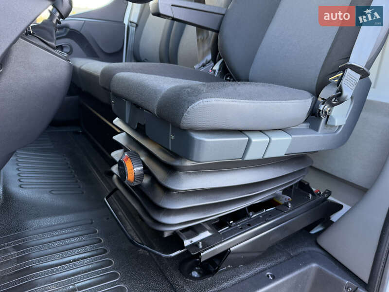 Грузовой фургон Renault Master 2021 в Луцке фото 39 Грузовой фургон Renault Master 2021 в Луцке