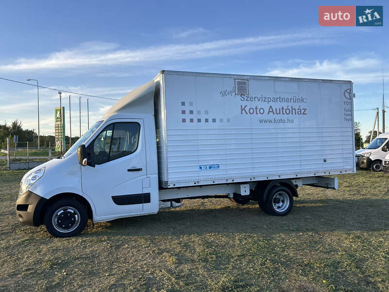 Грузовой фургон Renault Master 2018 в Стрые