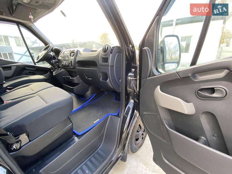 Автовоз Renault Master 2017 в Ковелі