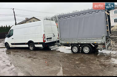 Вантажний фургон Renault Master 2018 в Бучі