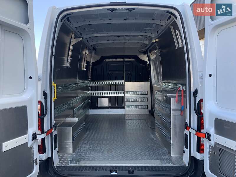 Вантажний фургон Renault Master 2021 в Бердичеві