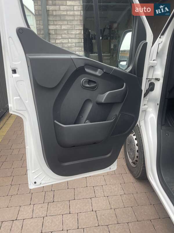 Тентований Renault Master 2022 в Ковелі