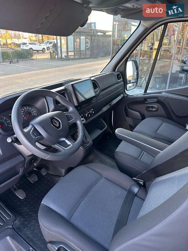 Грузовой фургон Renault Master 2022 в Киеве
