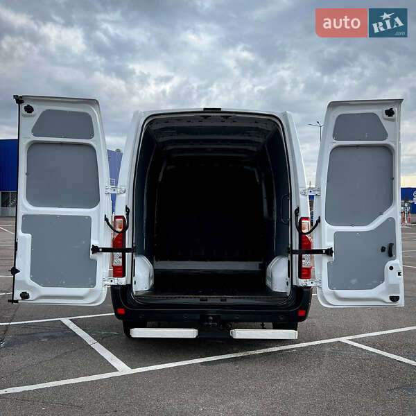 Вантажний фургон Renault Master 2020 в Києві