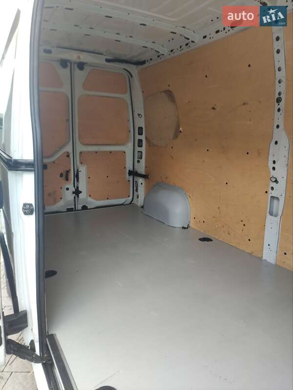 Грузовой фургон Renault Master 2015 в Бартатовом фото 42 Грузовой фургон Renault Master 2015 в Бартатовом