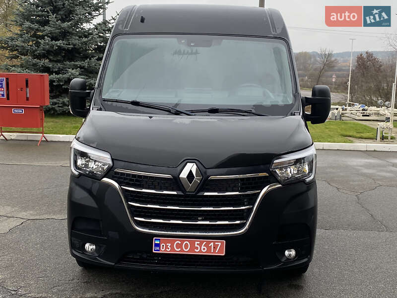 Вантажний фургон Renault Master 2021 в Ірпені