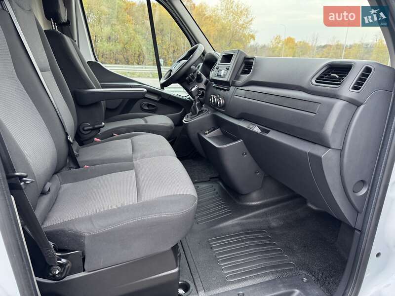 Грузовой фургон Renault Master 2021 в Полтаве