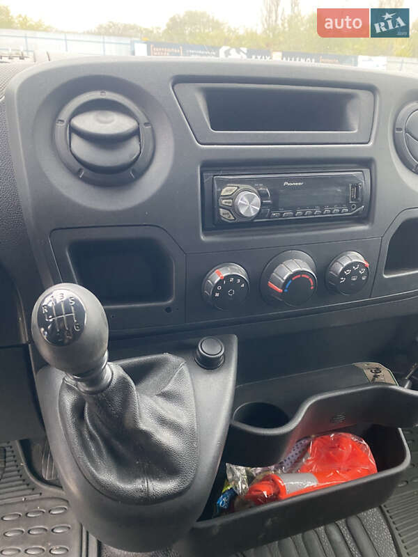 Грузовой фургон Renault Master 2014 в Киеве фото 6 Грузовой фургон Renault Master 2014 в Киеве