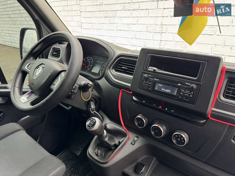 Вантажний фургон Renault Master 2021 в Києві