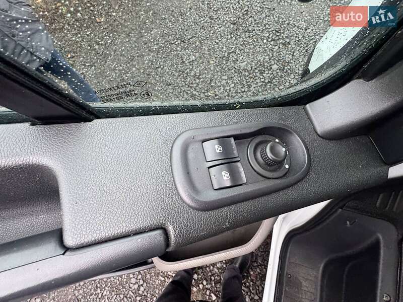 Микроавтобус Renault Master 2017 в Ковеле фото 19 Микроавтобус Renault Master 2017 в Ковеле