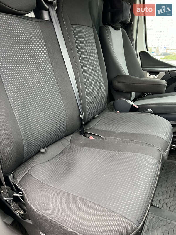 Тентованый Renault Master 2015 в Киеве