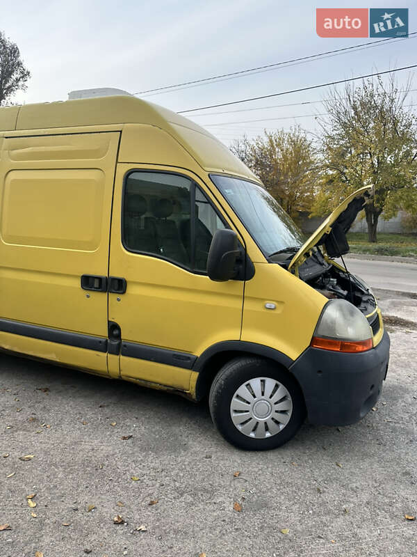 Минивэн Renault Master 2004 в Каменском