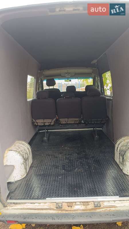 Минивэн Renault Master 2005 в Звенигородке