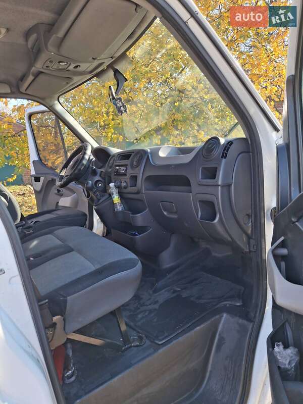 Микроавтобус грузовой (до 3,5т) Renault Master 2013 в Кропивницком фото 2 Микроавтобус грузовой (до 3,5т) Renault Master 2013 в Кропивницком