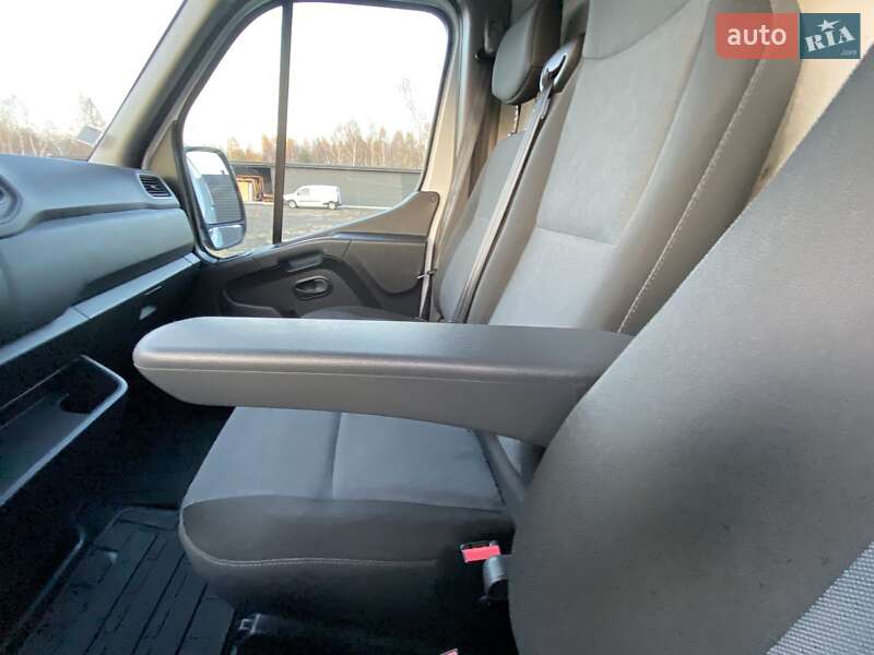 Вантажний фургон Renault Master 2022 в Києві