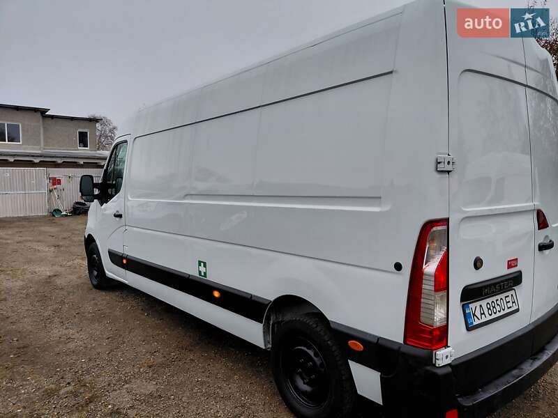 Грузовой фургон Renault Master 2016 в Ивано-Франковске