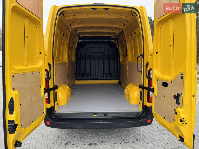 Вантажний фургон Renault Master 2021 в Ковелі