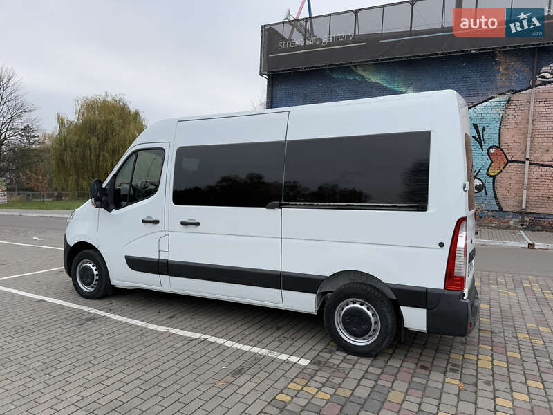 Мінівен Renault Master 2015 в Луцьку