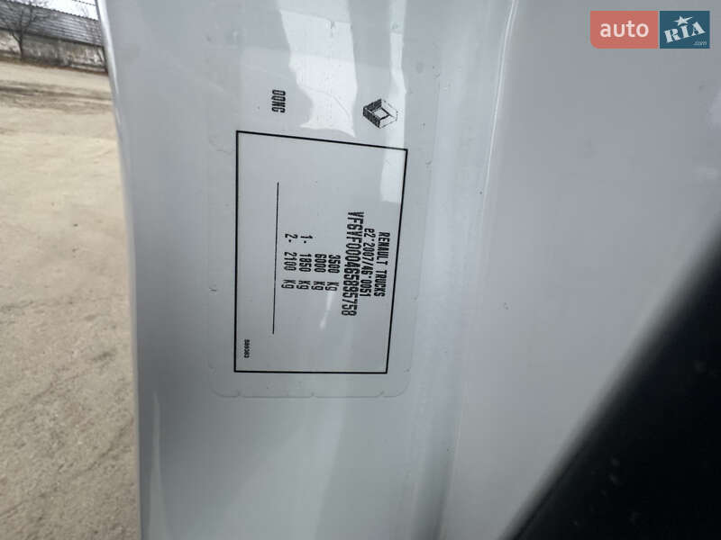 Грузовой фургон Renault Master 2021 в Луцке