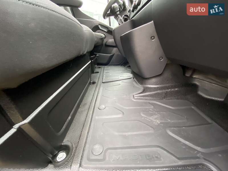 Грузовой фургон Renault Master 2022 в Киеве фото 21 Грузовой фургон Renault Master 2022 в Киеве