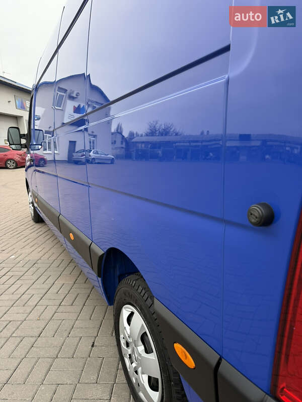 Грузовой фургон Renault Master 2023 в Киеве