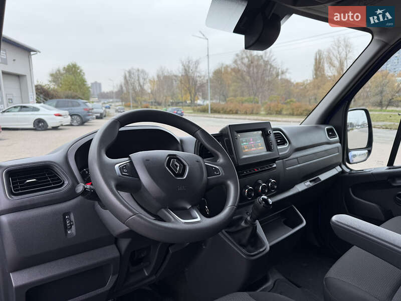 Грузовой фургон Renault Master 2023 в Киеве