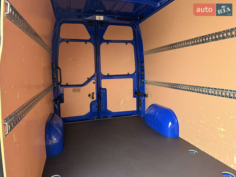 Грузовой фургон Renault Master 2022 в Дубно