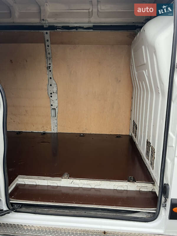 Вантажний фургон Renault Master 2012 в Черкасах фото 13 Вантажний фургон Renault Master 2012 в Черкасах
