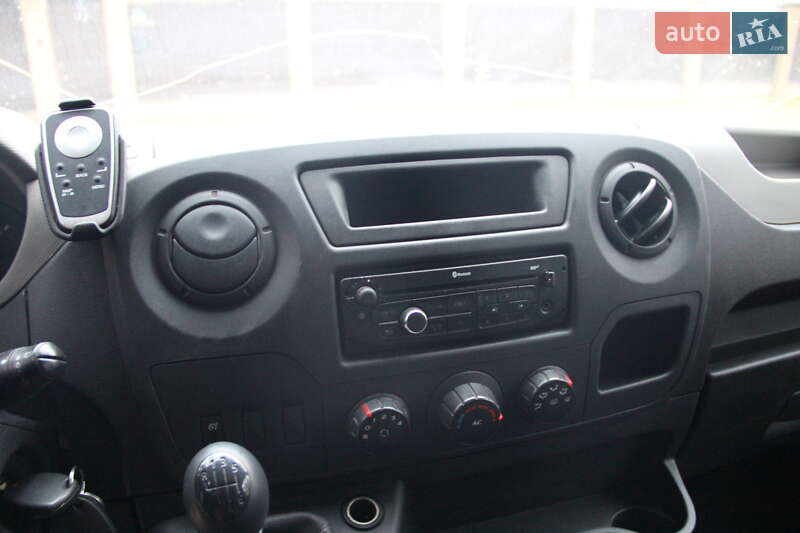 Грузовой фургон Renault Master 2014 в Чернигове