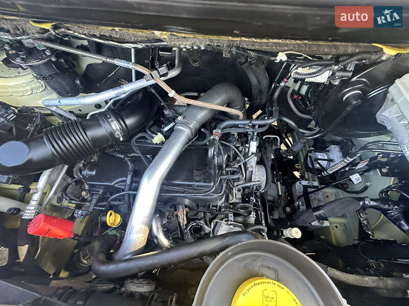 Евакуатор Renault Master 2018 в Житомирі фото 45 Евакуатор Renault Master 2018 в Житомирі