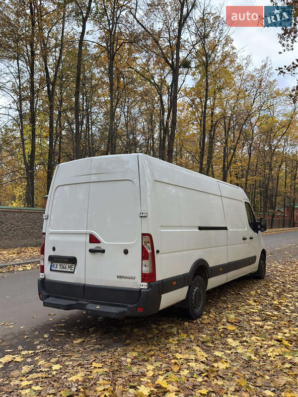 Грузовой фургон Renault Master 2015 в Киеве