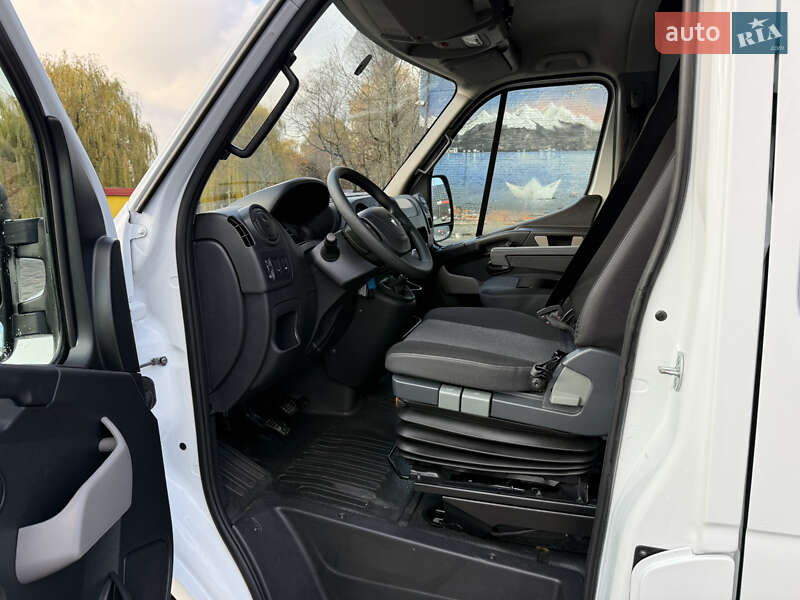 Мінівен Renault Master 2018 в Луцьку фото 43 Мінівен Renault Master 2018 в Луцьку