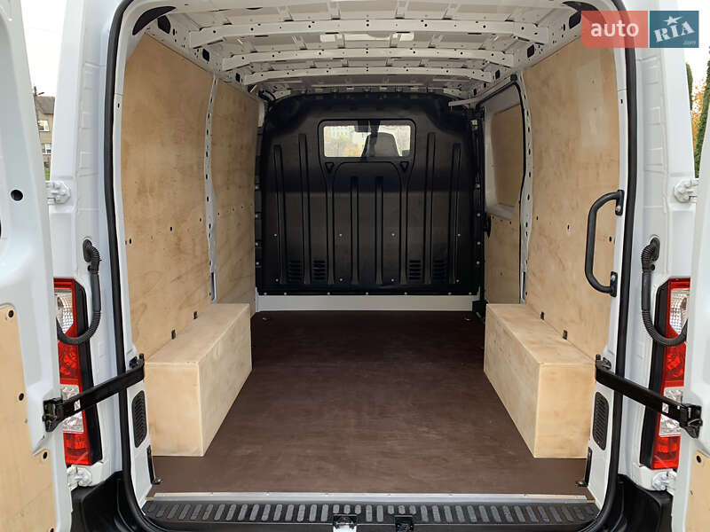 Мікроавтобус вантажний (до 3,5т) Renault Master 2021 в Дубні фото 25 Мікроавтобус вантажний (до 3,5т) Renault Master 2021 в Дубні